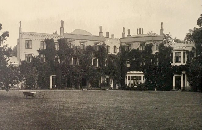 Photo: Southern View of East Wing (post-1912 Conan Doyle Extension). Photo Credit: The Arthur Conan Doyle Encyclopaedia. 